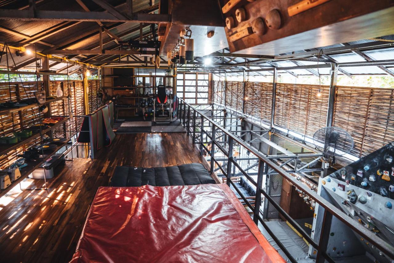 Warehouse Hostel קו טאו מראה חיצוני תמונה